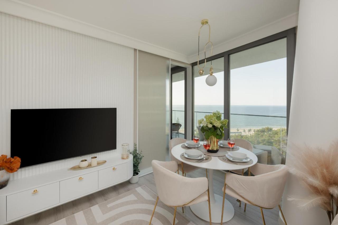 Royallux Apartment Waves Resort & Spa - Sea View From Balcony By Renters Prestige Miedzyzdroje Extérieur photo