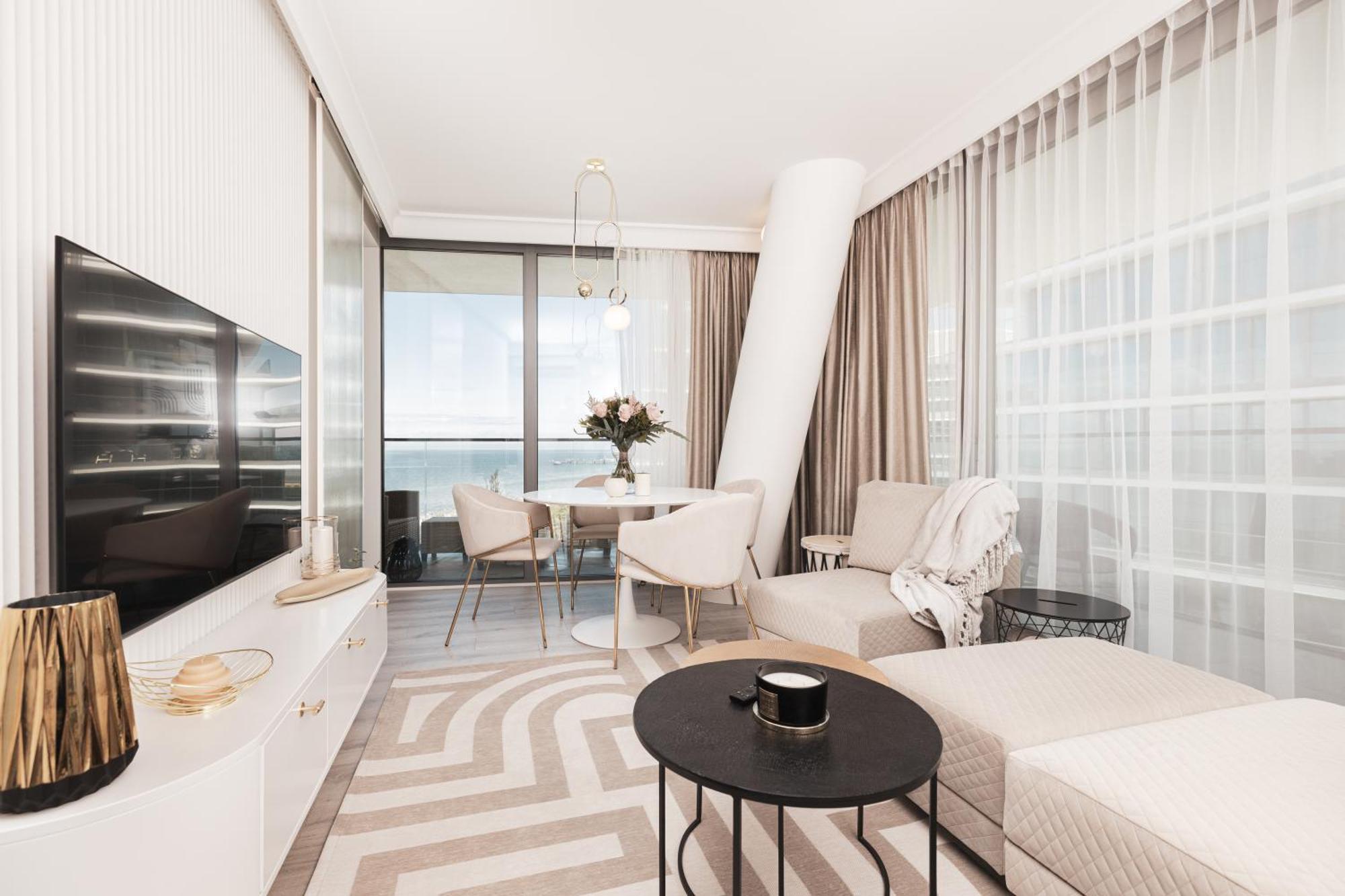Royallux Apartment Waves Resort & Spa - Sea View From Balcony By Renters Prestige Miedzyzdroje Extérieur photo