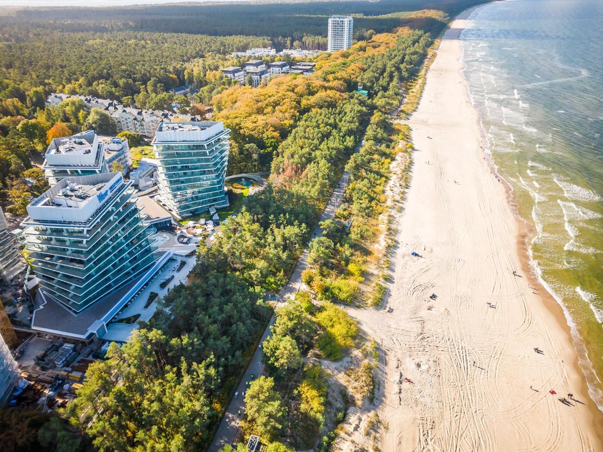Royallux Apartment Waves Resort & Spa - Sea View From Balcony By Renters Prestige Miedzyzdroje Extérieur photo
